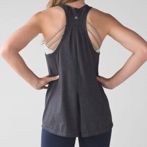 Lululemon 10 Salute the Sun Tank